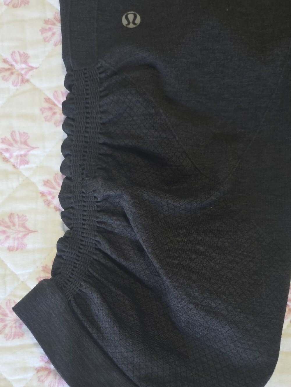 Lululemon In The Flow Crop II - Picture 3 of 4